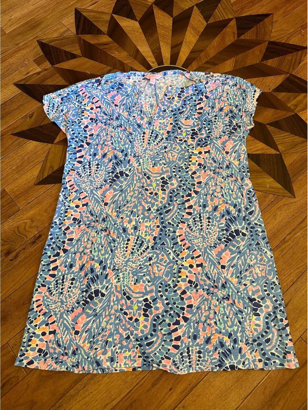 Lily Pulitzer Duval 100% linen Tic Tac Tile print short cap sleeve M